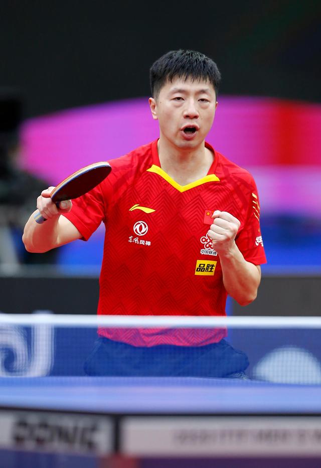 卡卡的中场 卡卡的中场